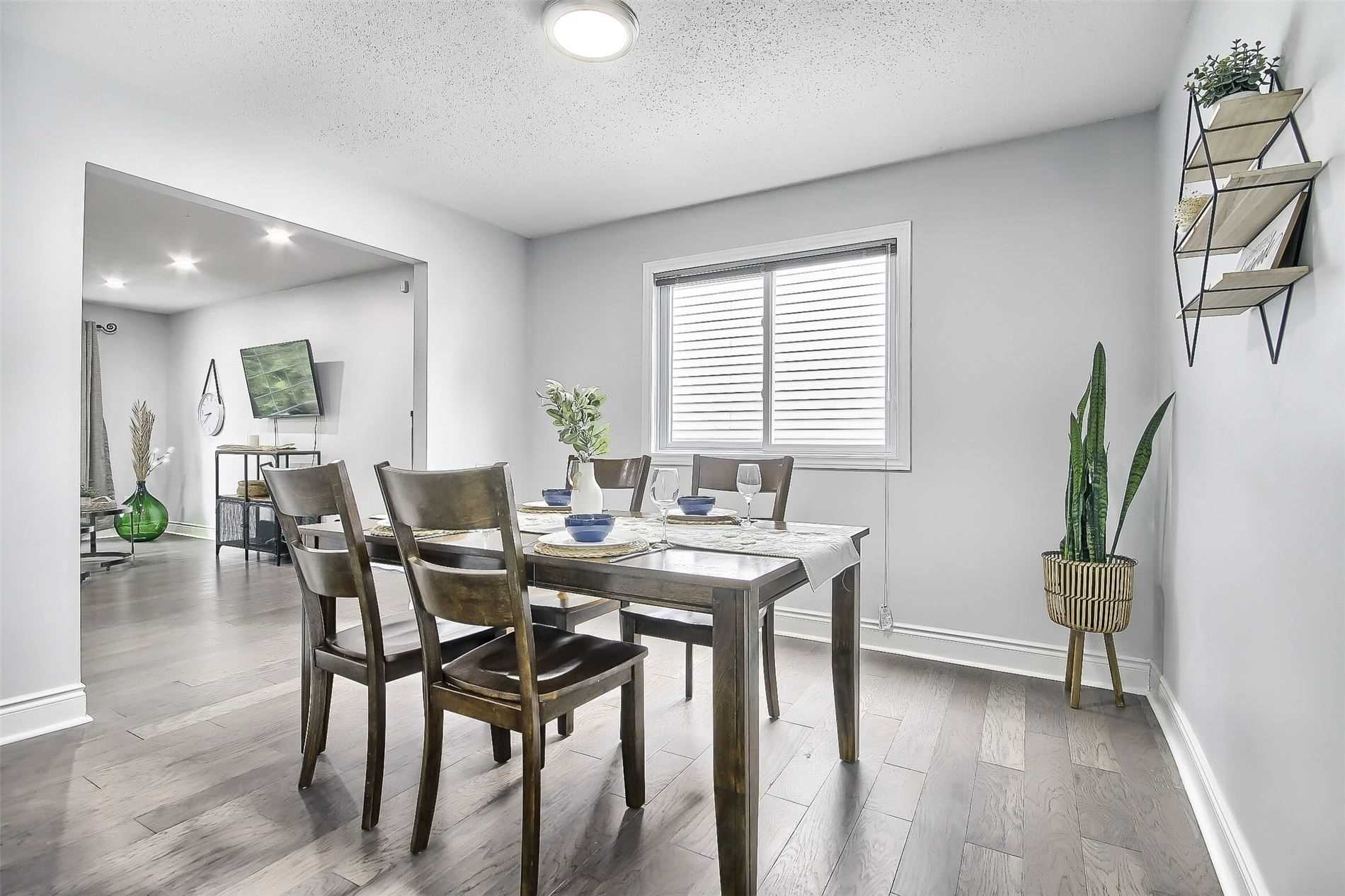 23 Cherry Blossom Cres