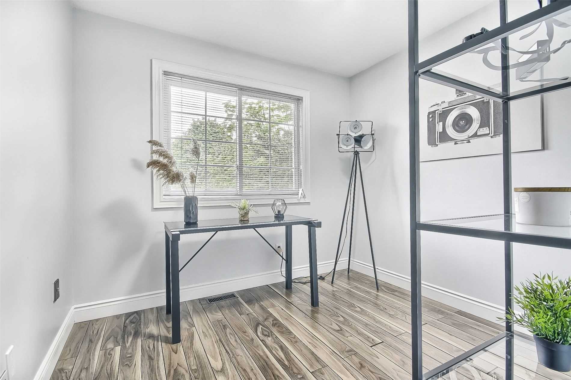23 Cherry Blossom Cres