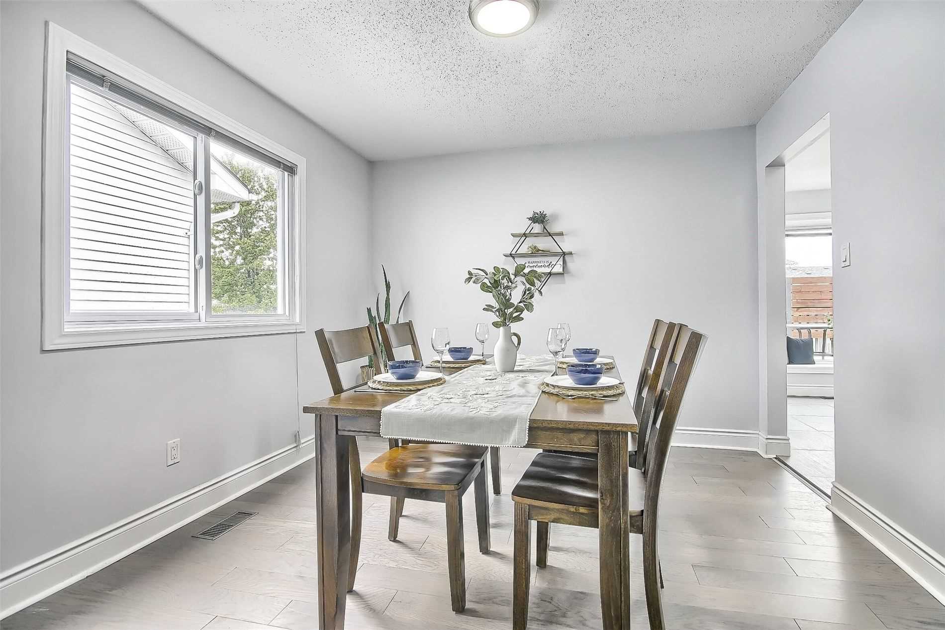 23 Cherry Blossom Cres