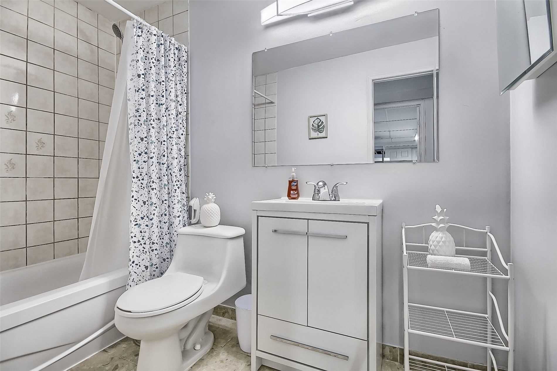 23 Cherry Blossom Cres