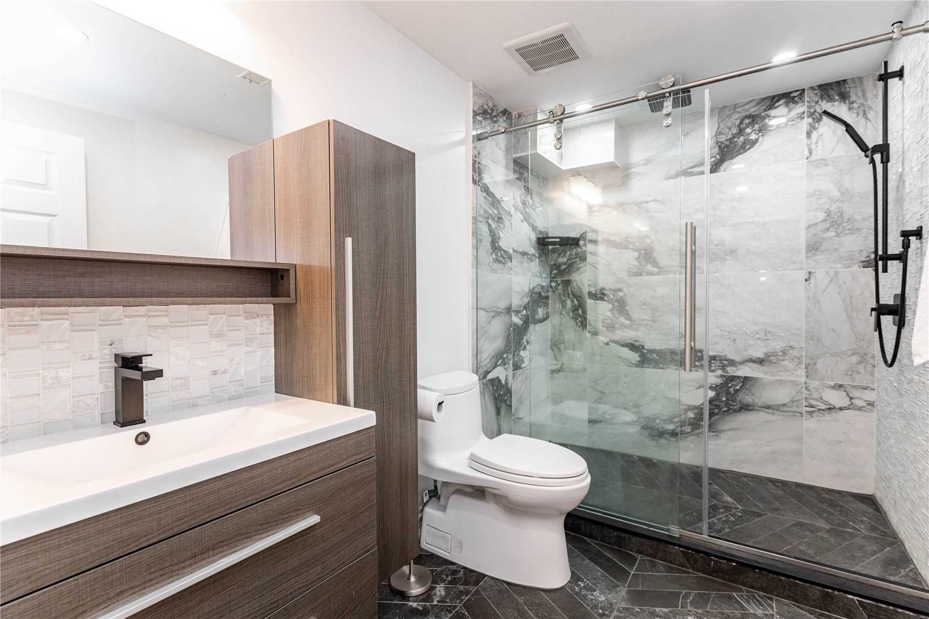 Listing E5628580 - Large Photo # 28