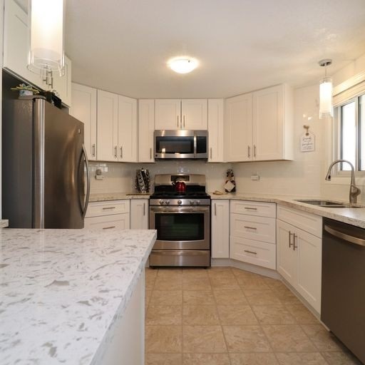 95 The Cove Rd