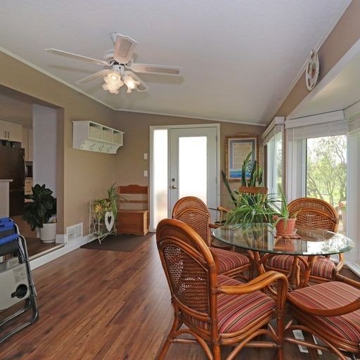 95 The Cove Rd