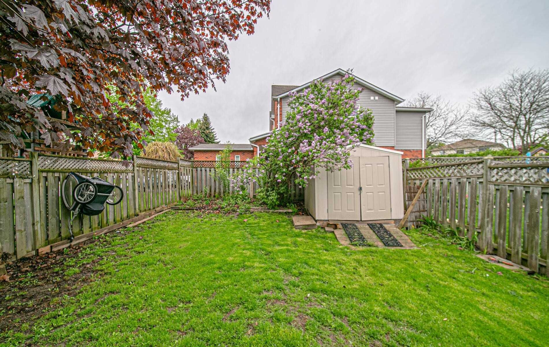 63 Stanford Cres