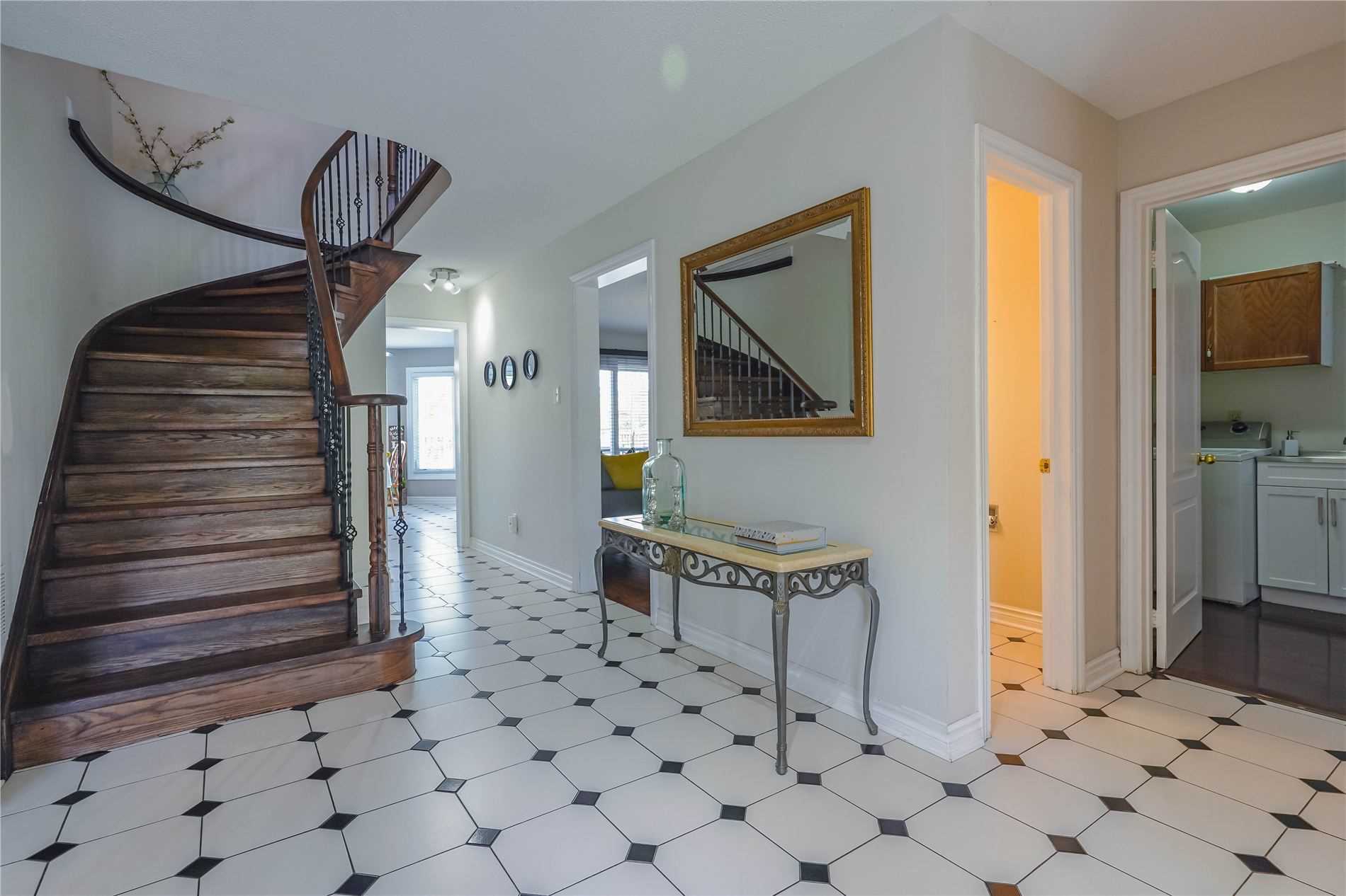 77 Wilce Dr