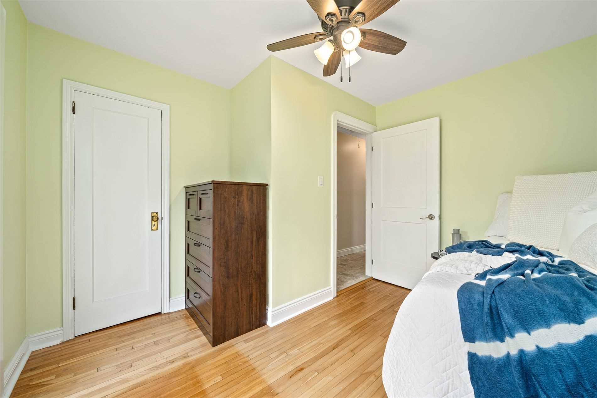 Listing E5634003 - Large Photo # 18
