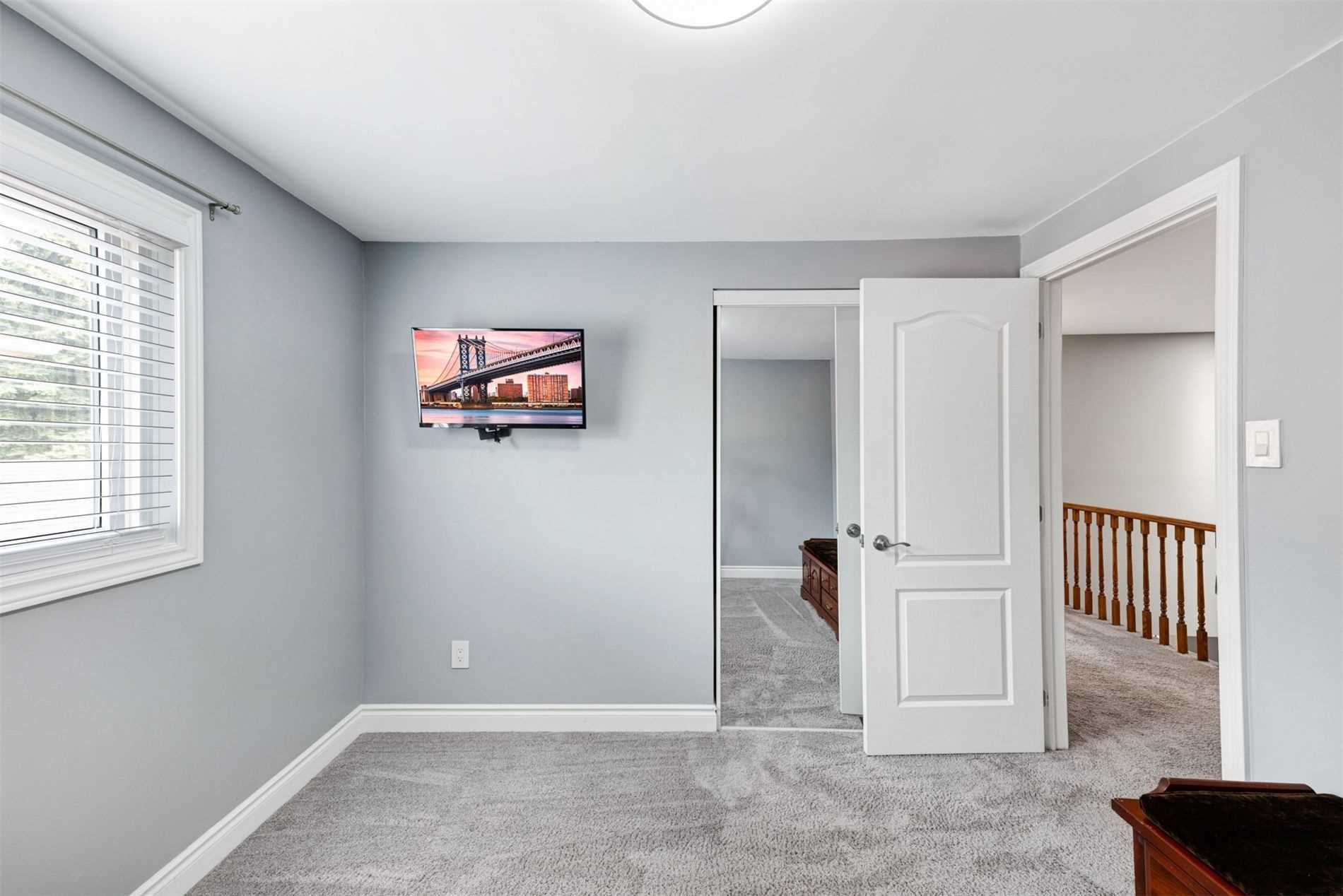 49 Fitzgerald Dr