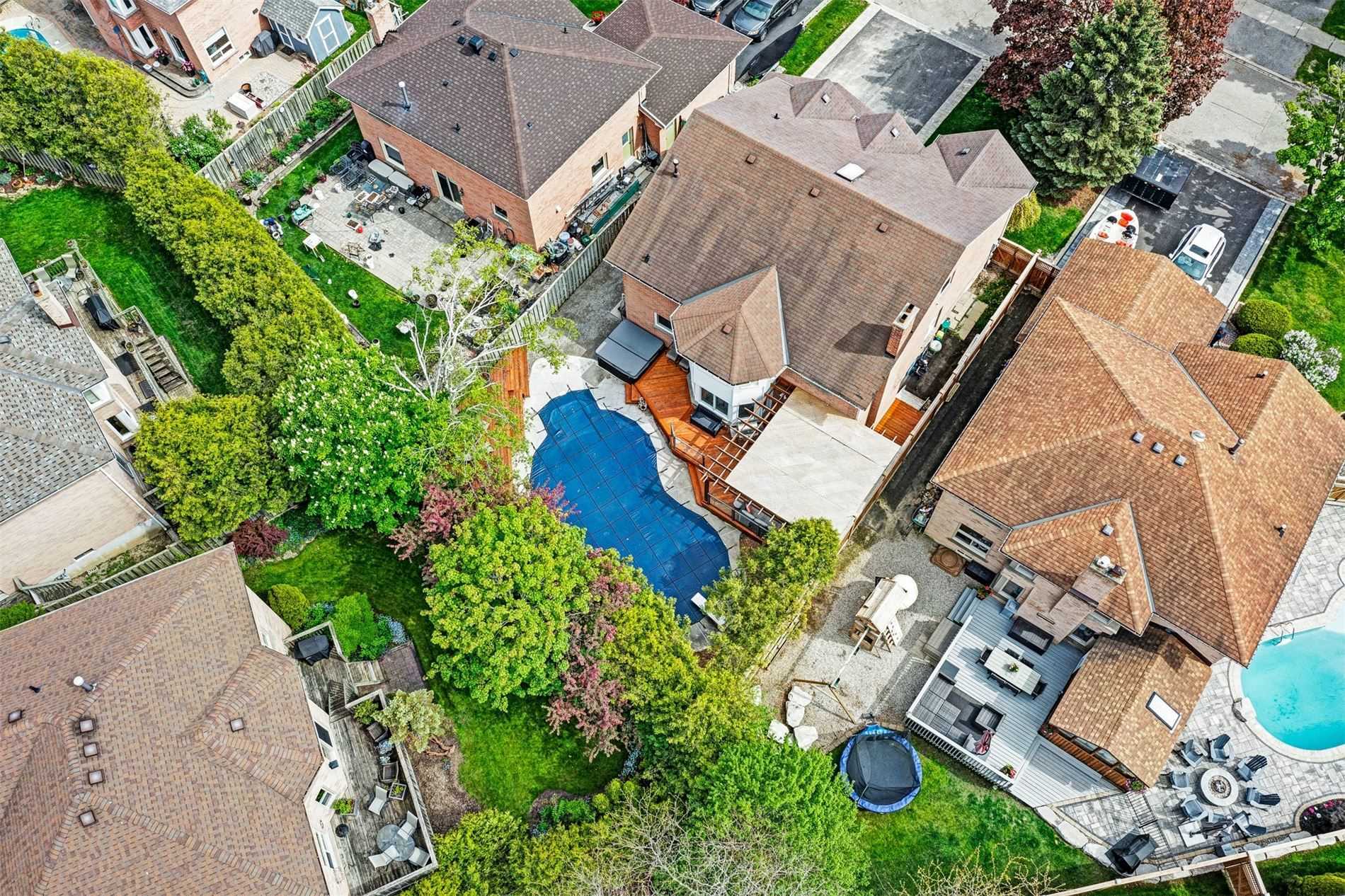49 Fitzgerald Dr