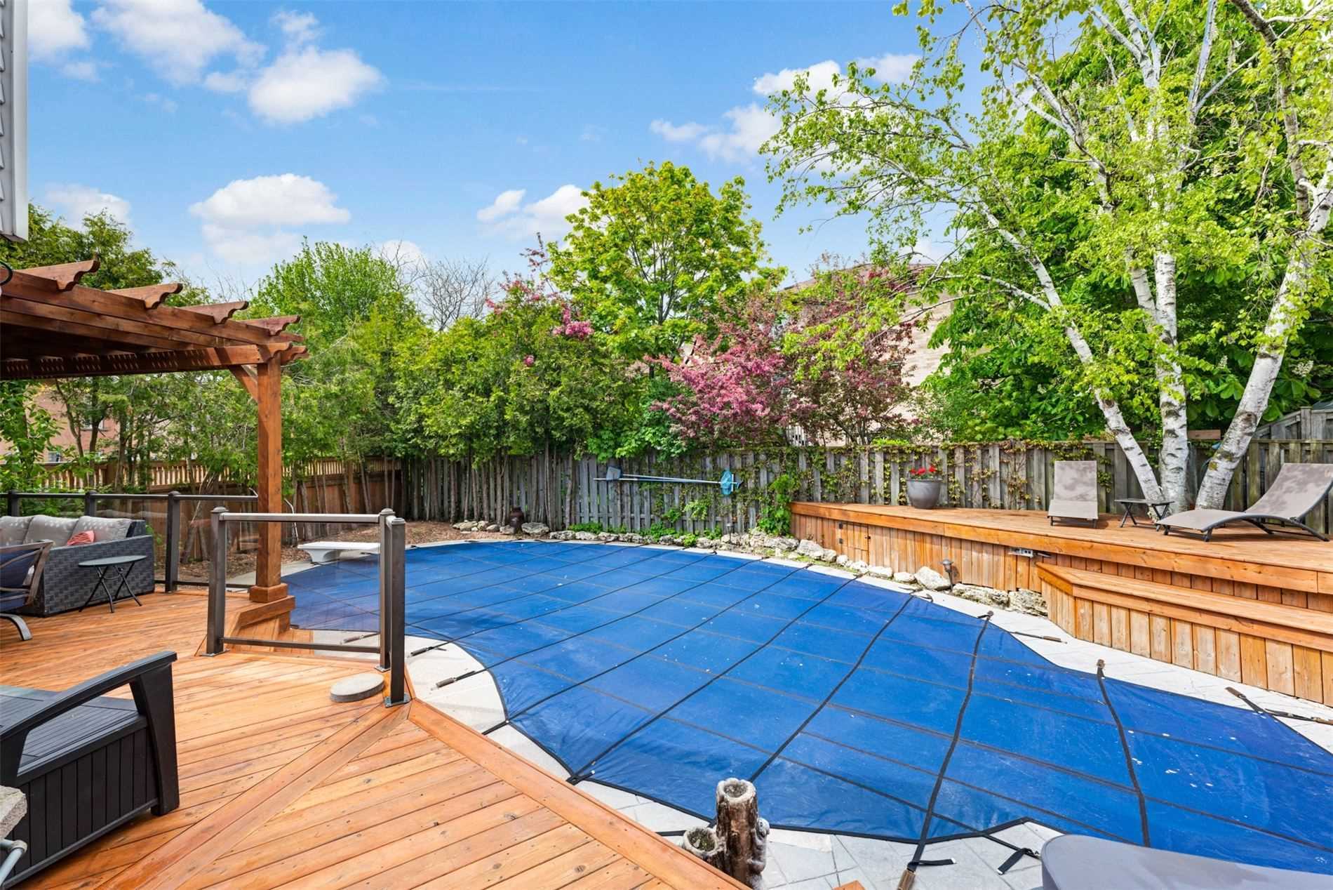 49 Fitzgerald Dr
