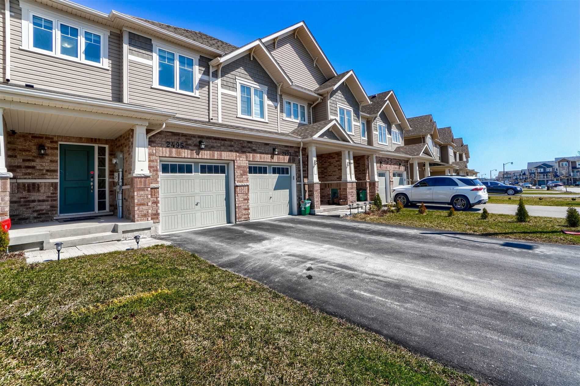 2495 Hill Rise Crt