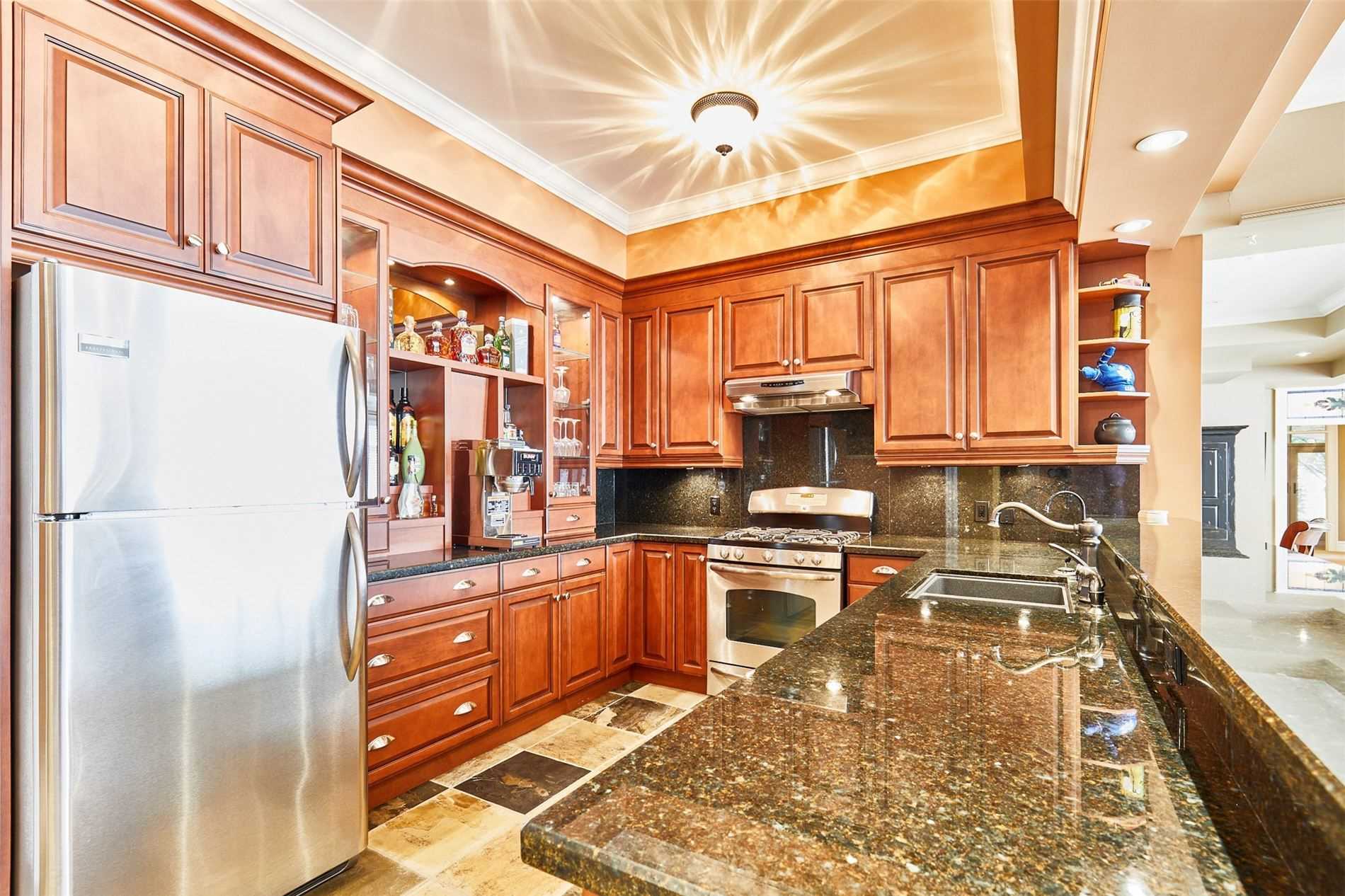 19 Clyde Crt