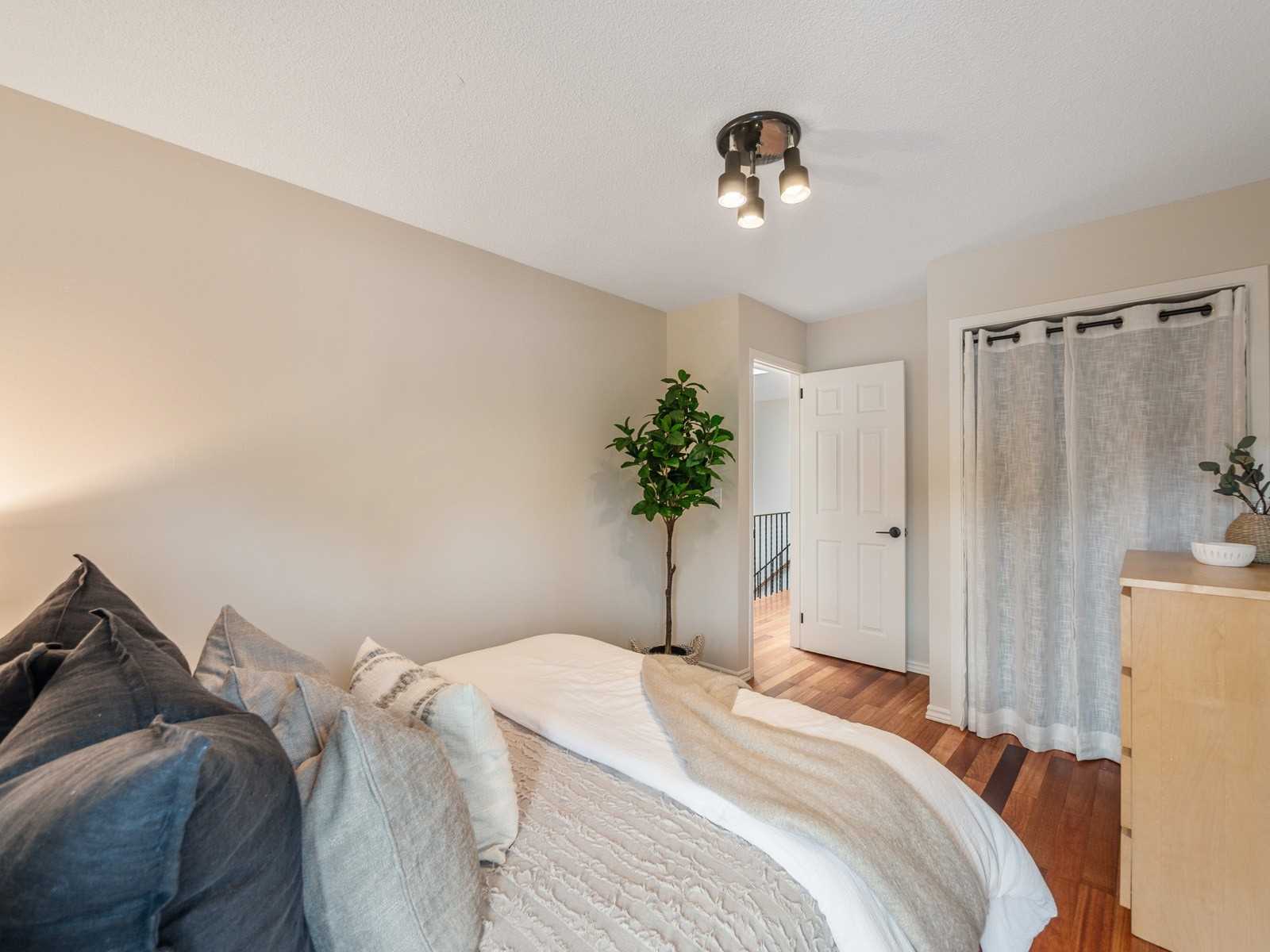 Listing E5638300 - Large Photo # 24