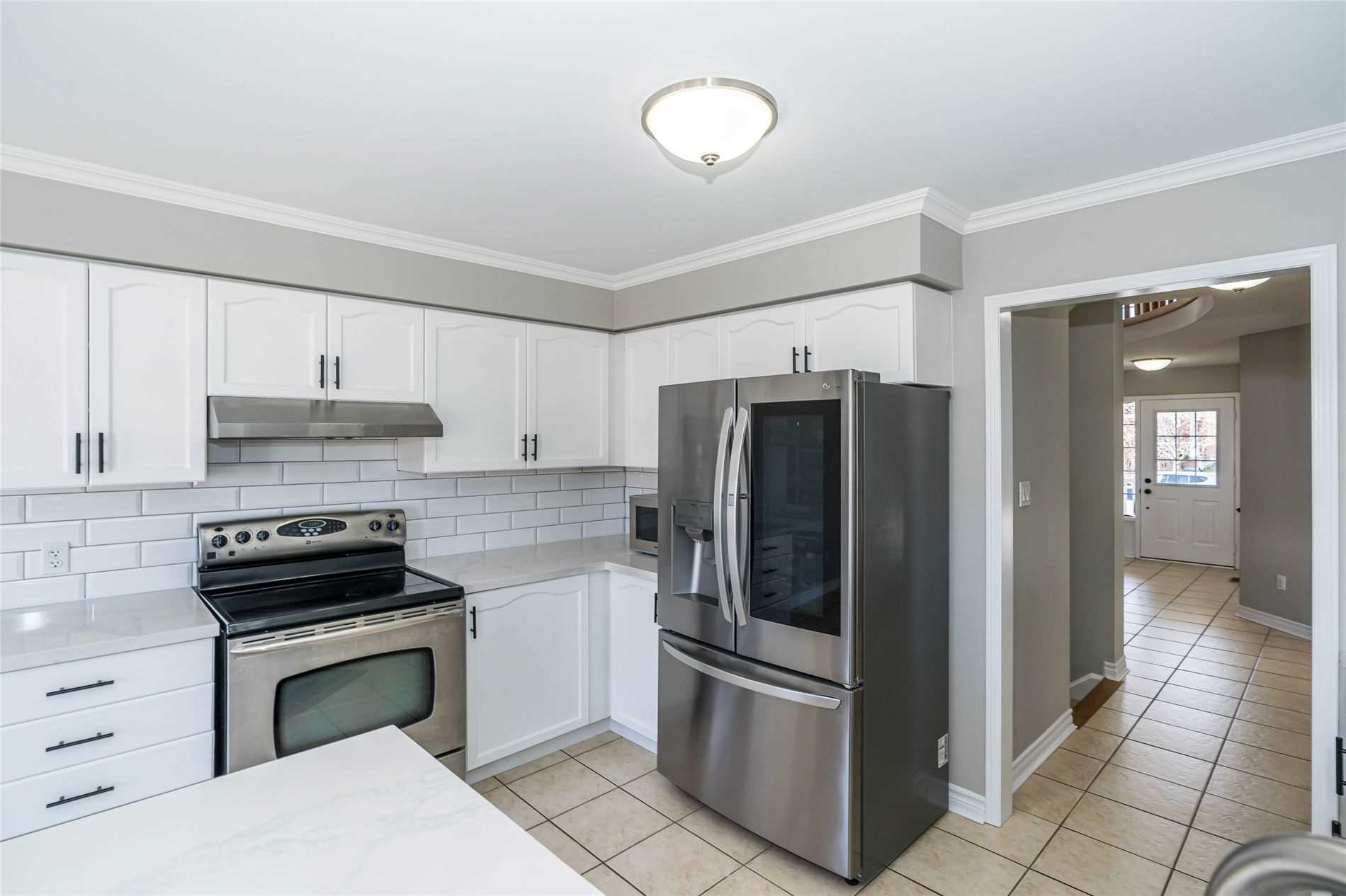 271 Scottsdale Dr