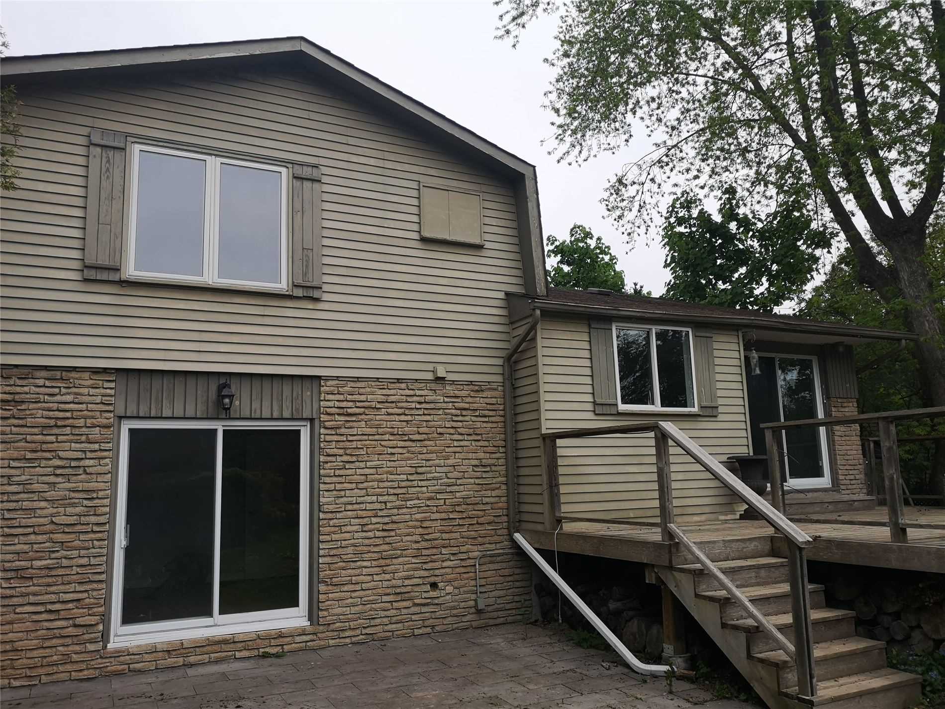 44 Deerpark Cres