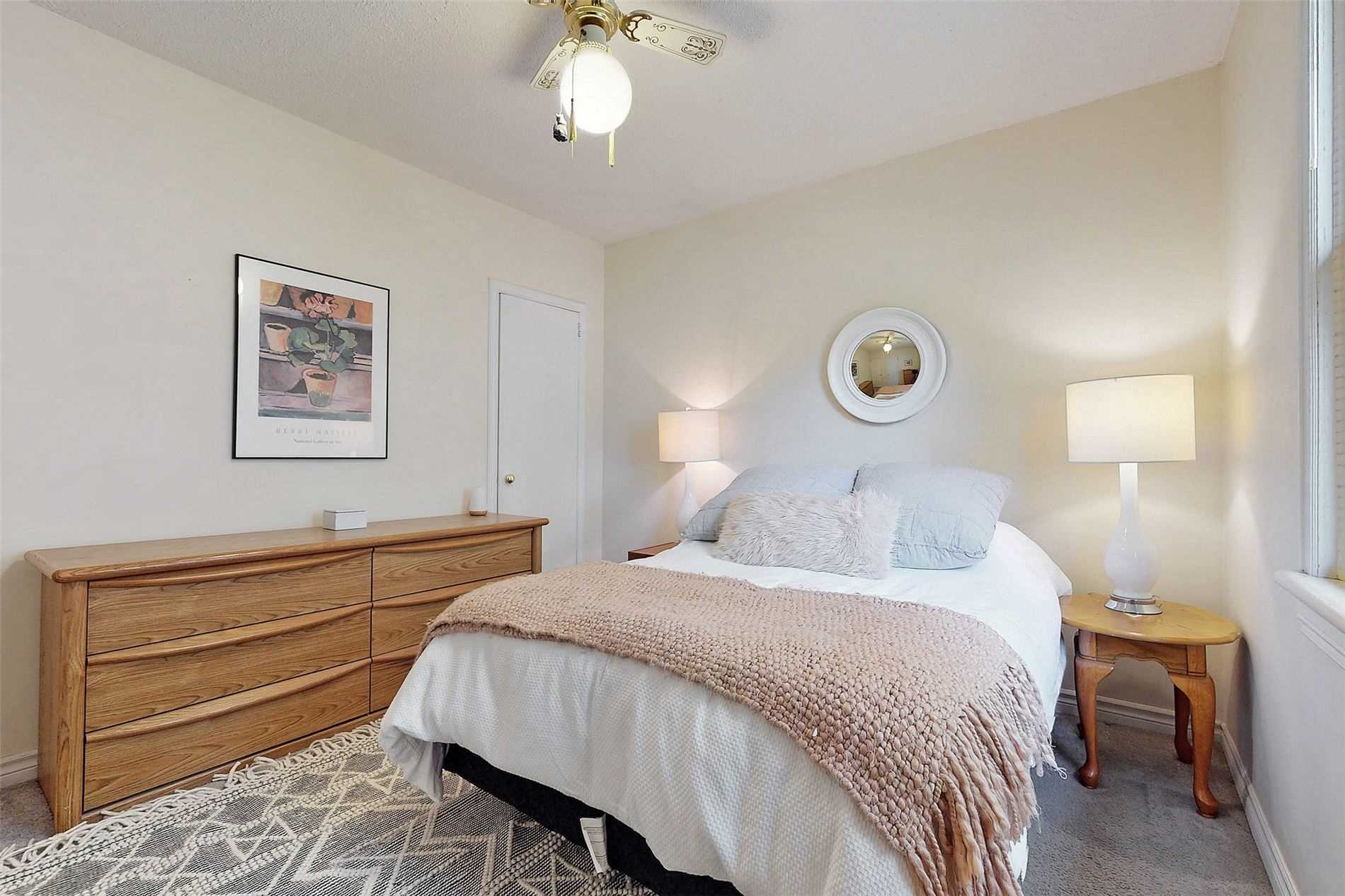 141 Kalmar Ave