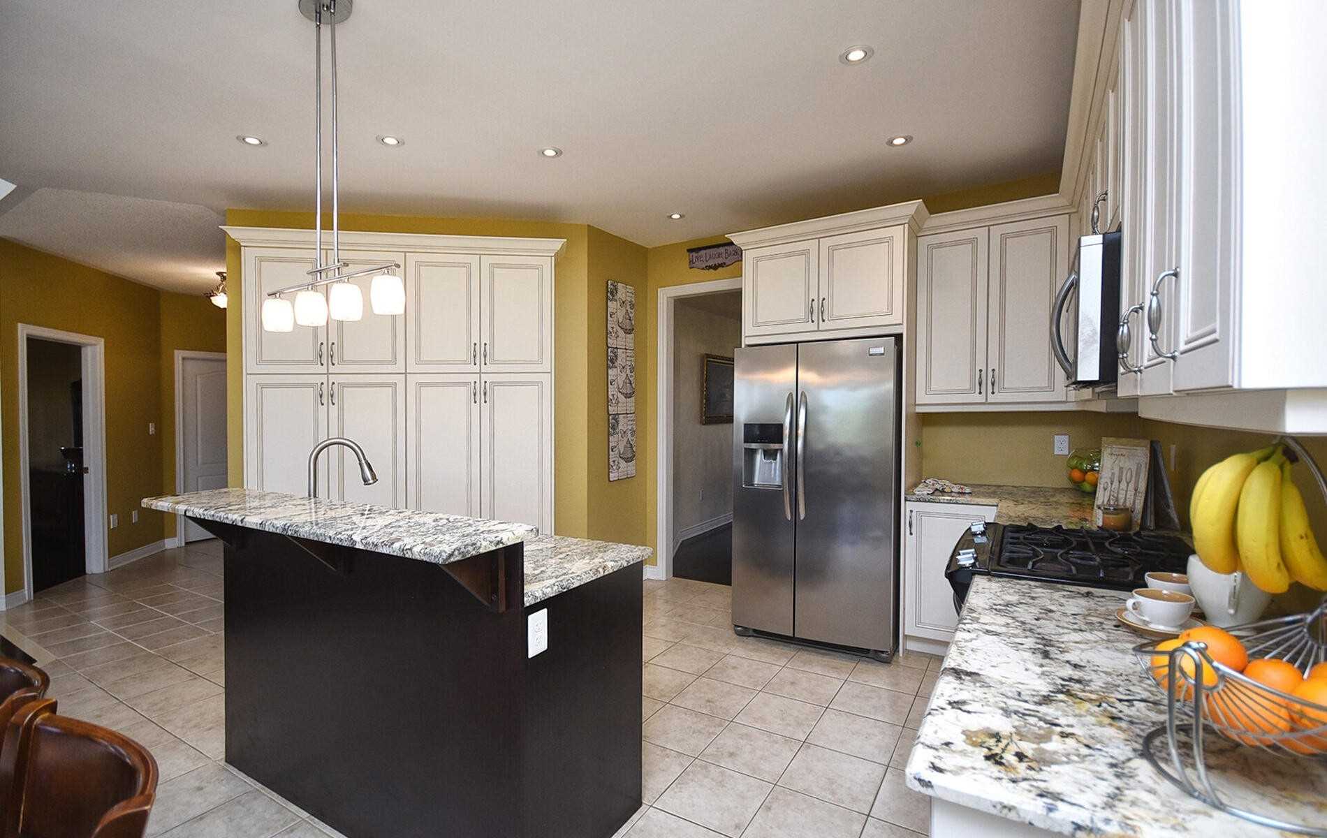 871 Black Cherry Dr