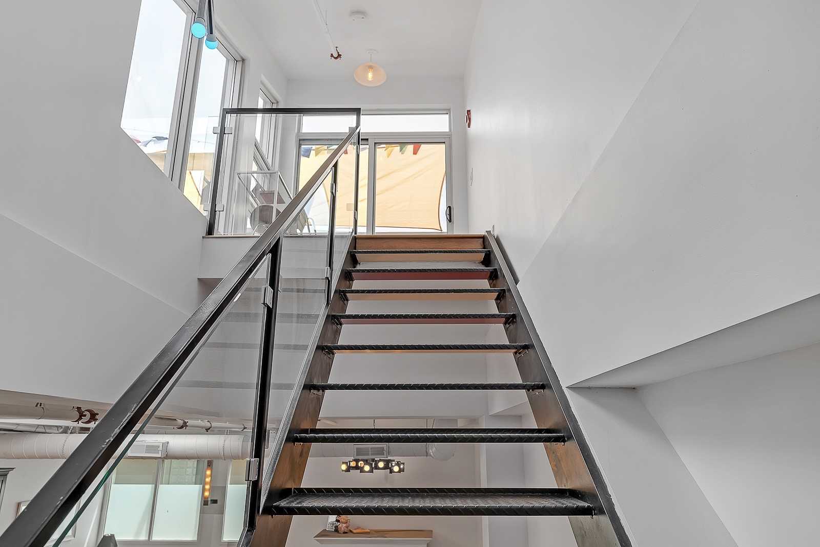 1173 Dundas St E, #236