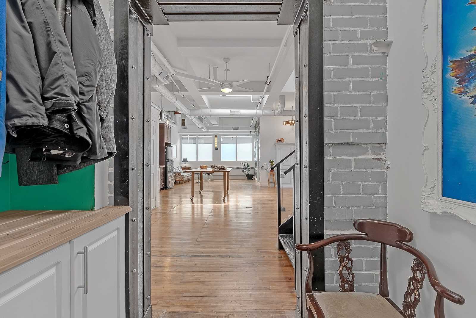 1173 Dundas St E, #236