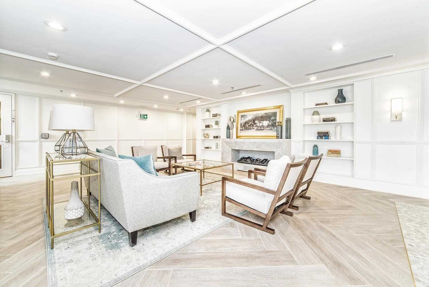 21 Brookhouse Dr, #206