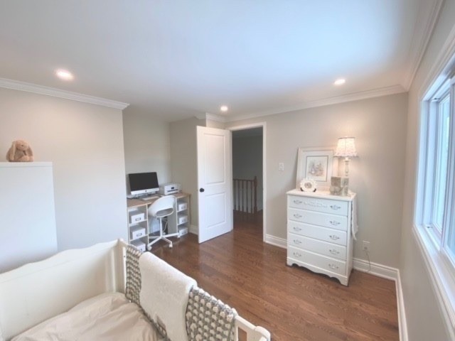 899 Finley Ave