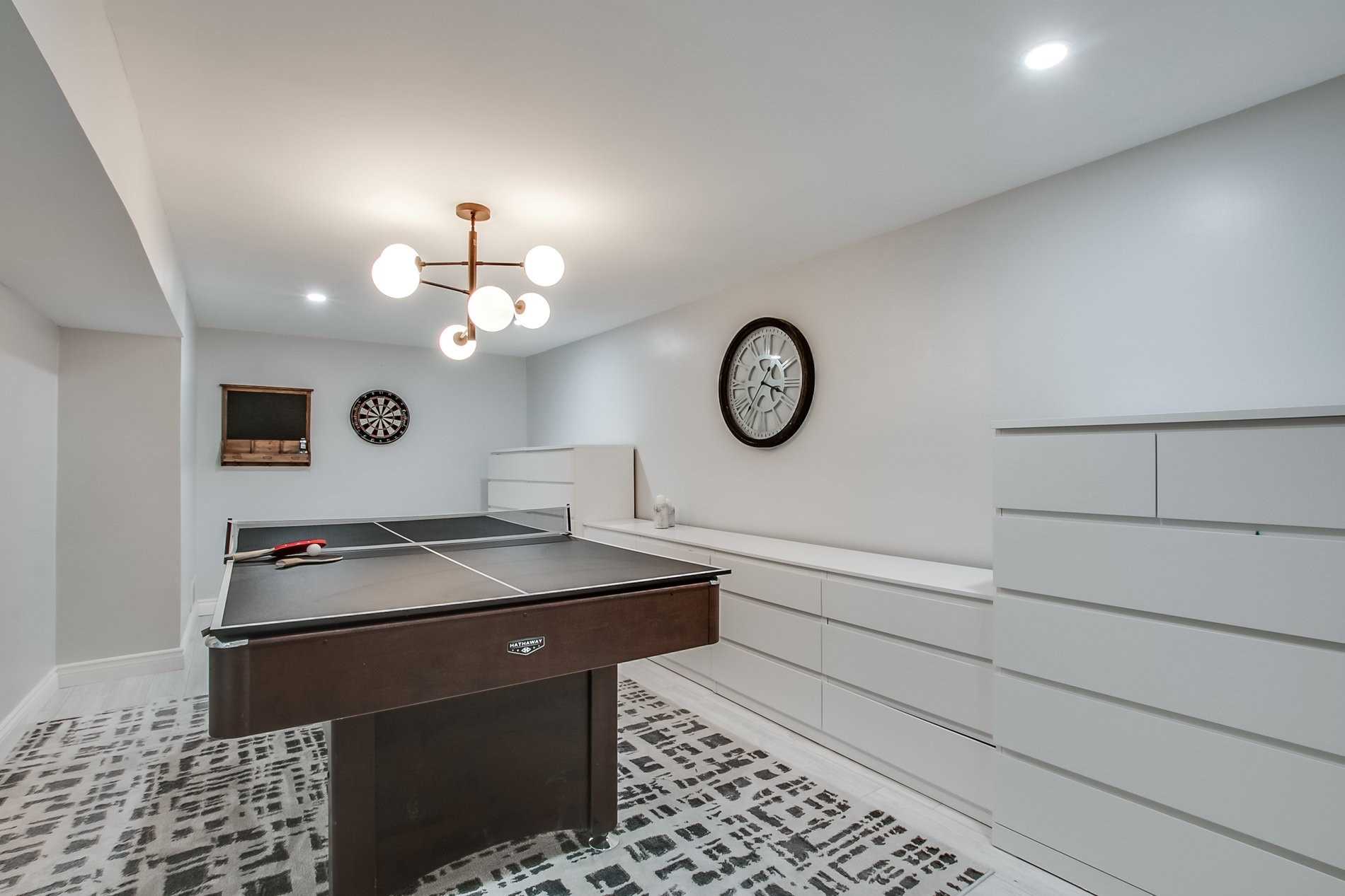 4 Aldcroft Cres