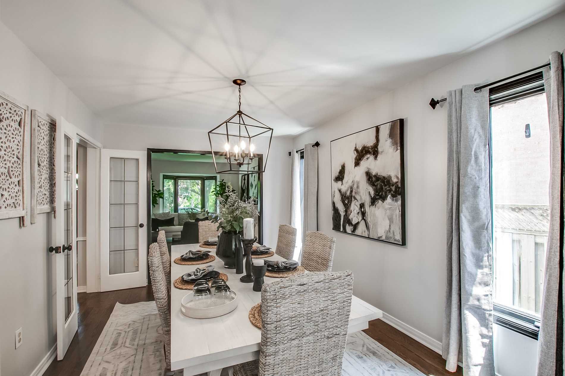 4 Aldcroft Cres