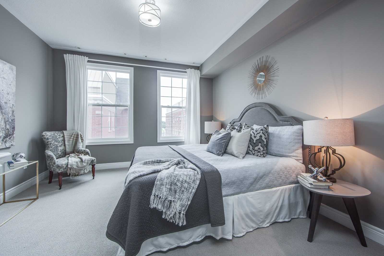 2 Fairhead Mews