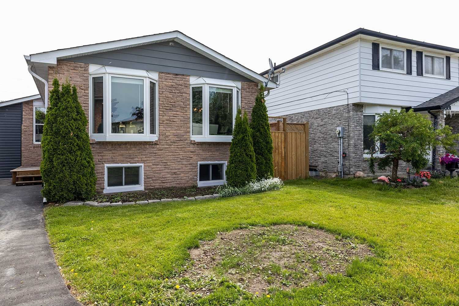 1348 Belair Cres