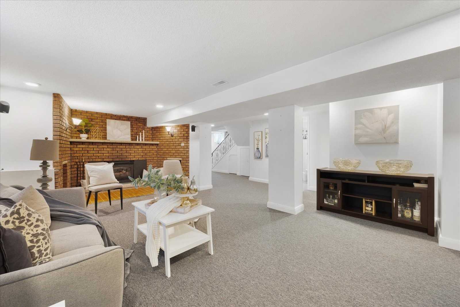 373 Lasalle Ave