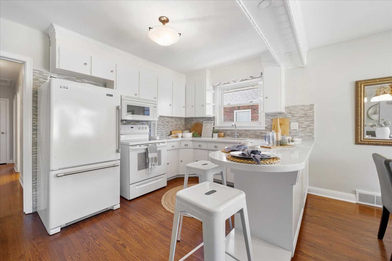373 Lasalle Ave