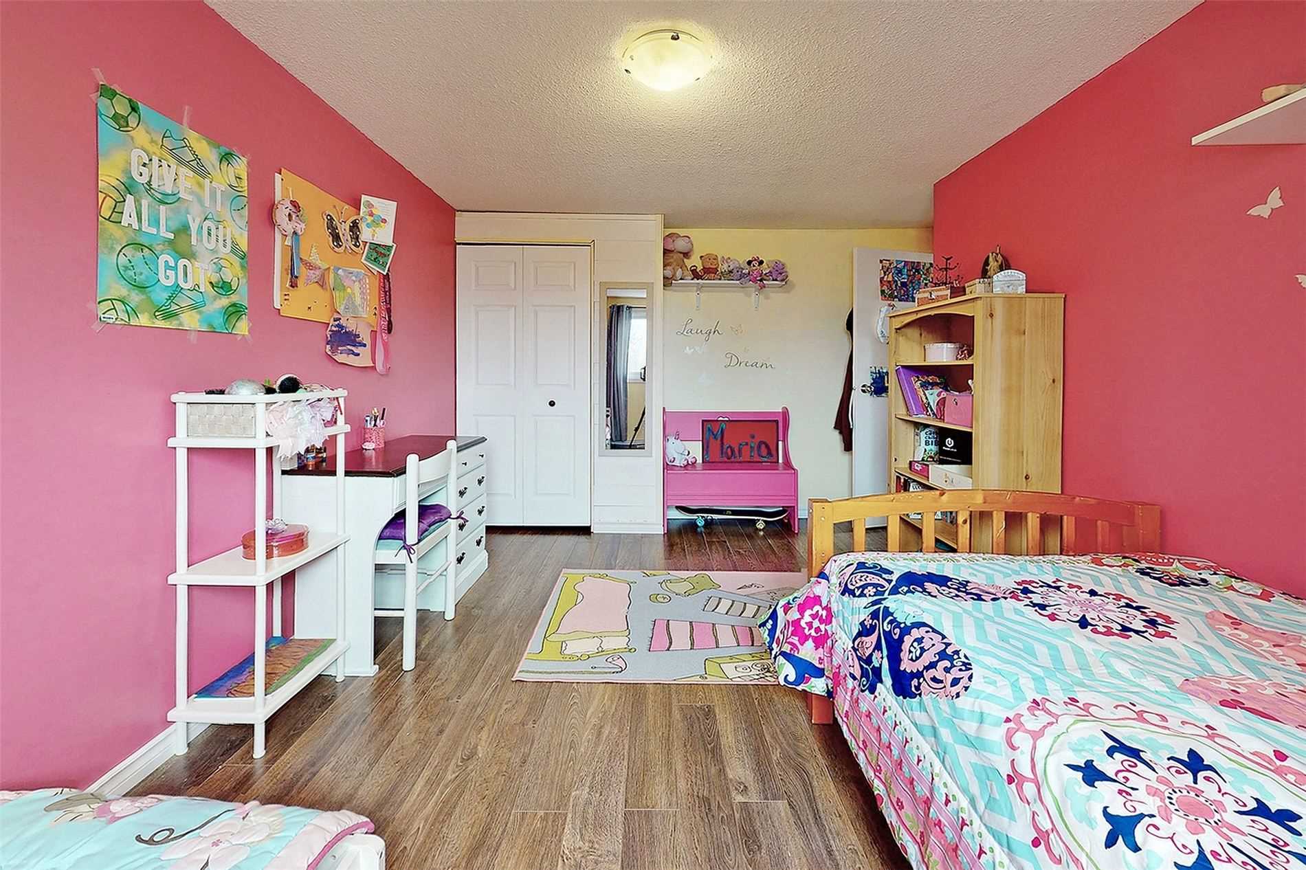 77 Glovers Rd