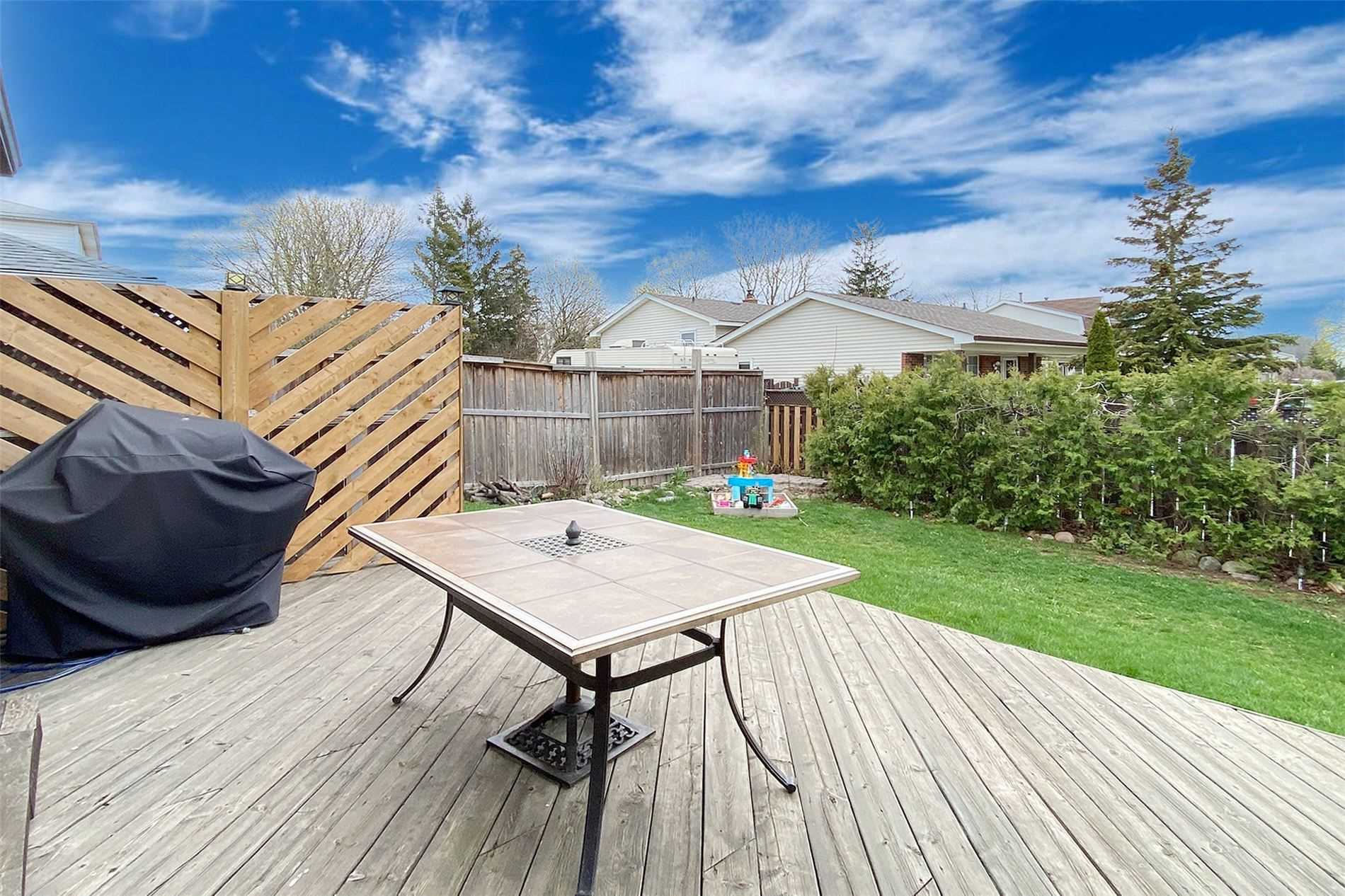 77 Glovers Rd