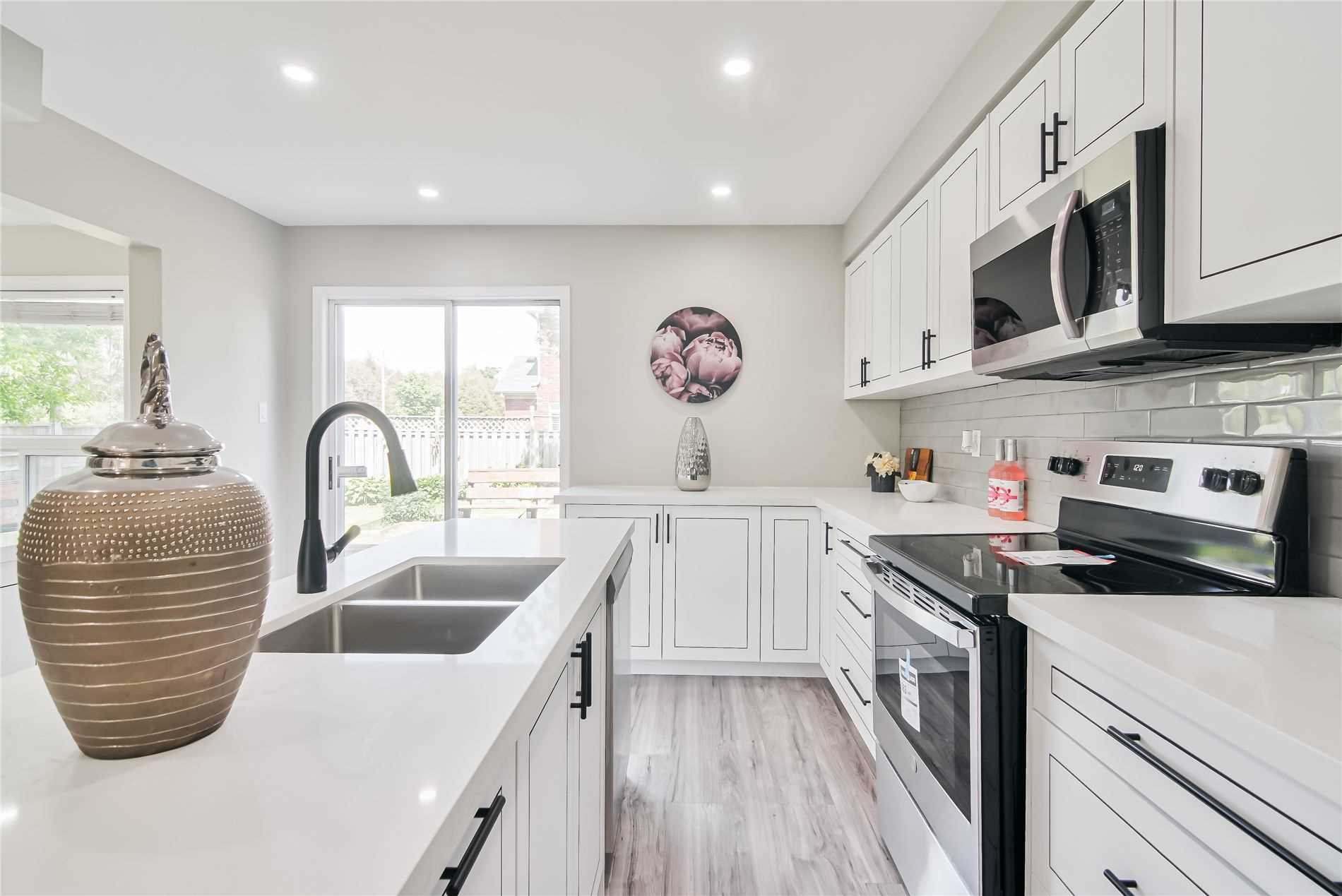 120 Elford Dr