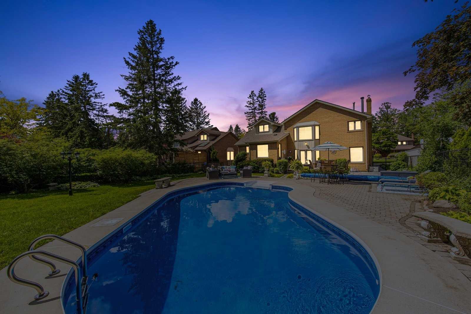 1276 Abbey Rd