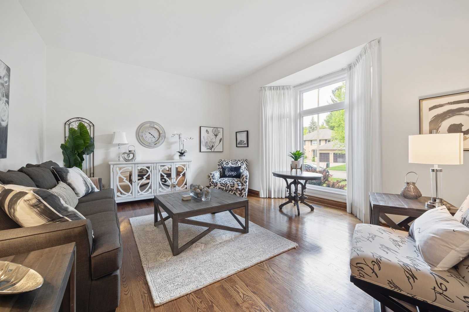 1276 Abbey Rd