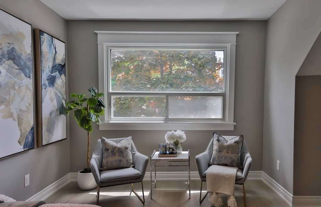 8 Harris Ave