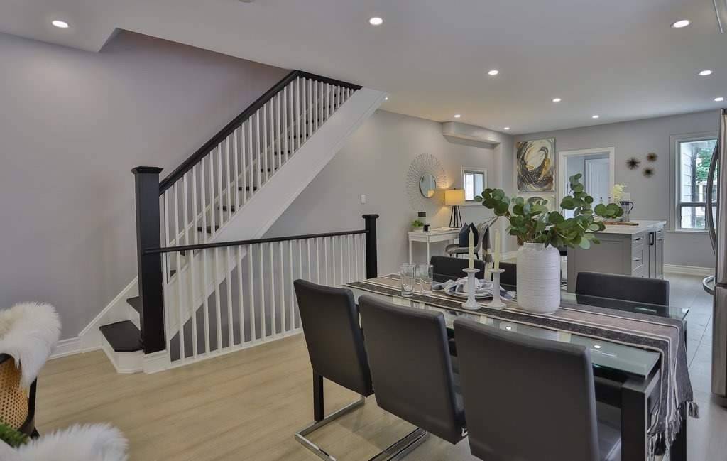 8 Harris Ave