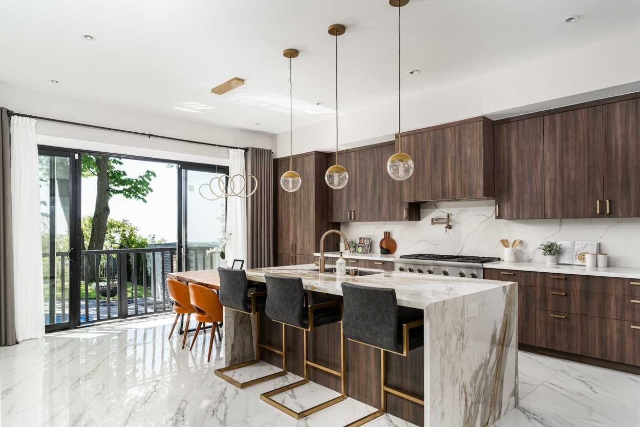 481 Guildwood Pkwy