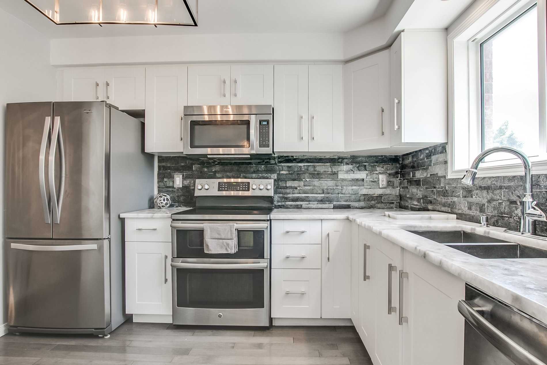 4 Aldcroft Cres
