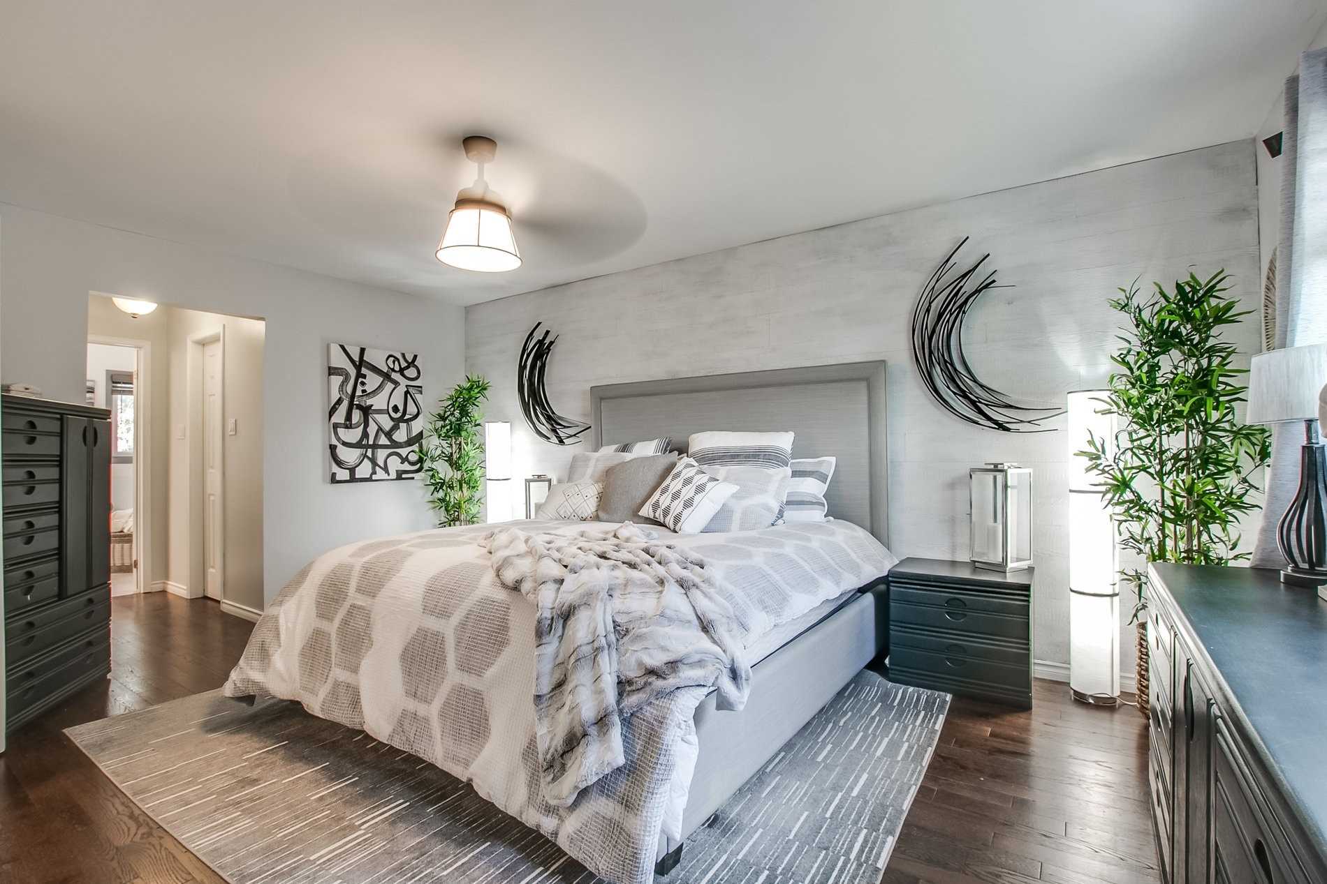 4 Aldcroft Cres