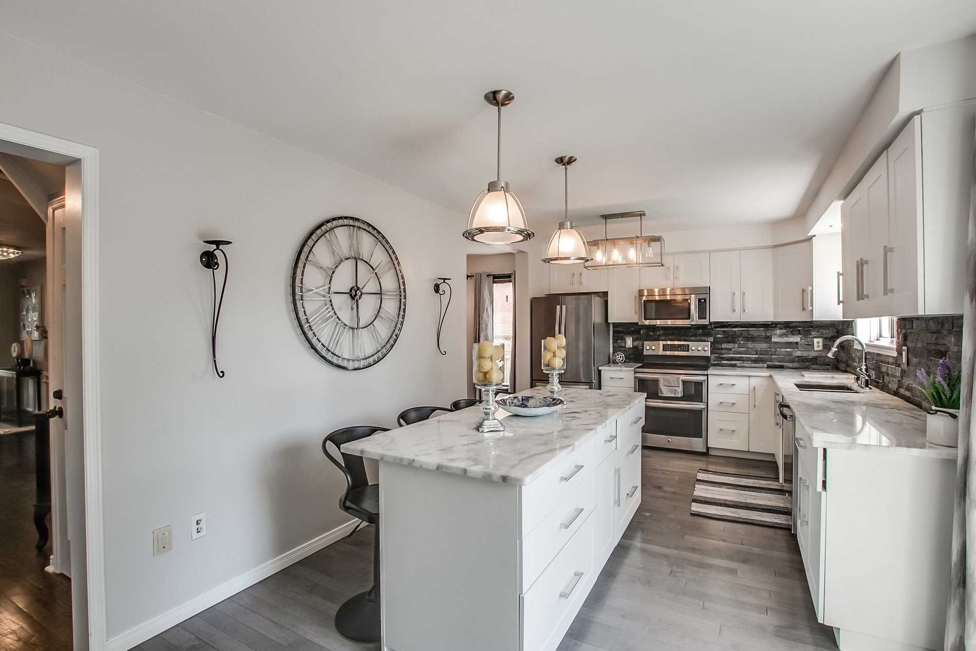 4 Aldcroft Cres