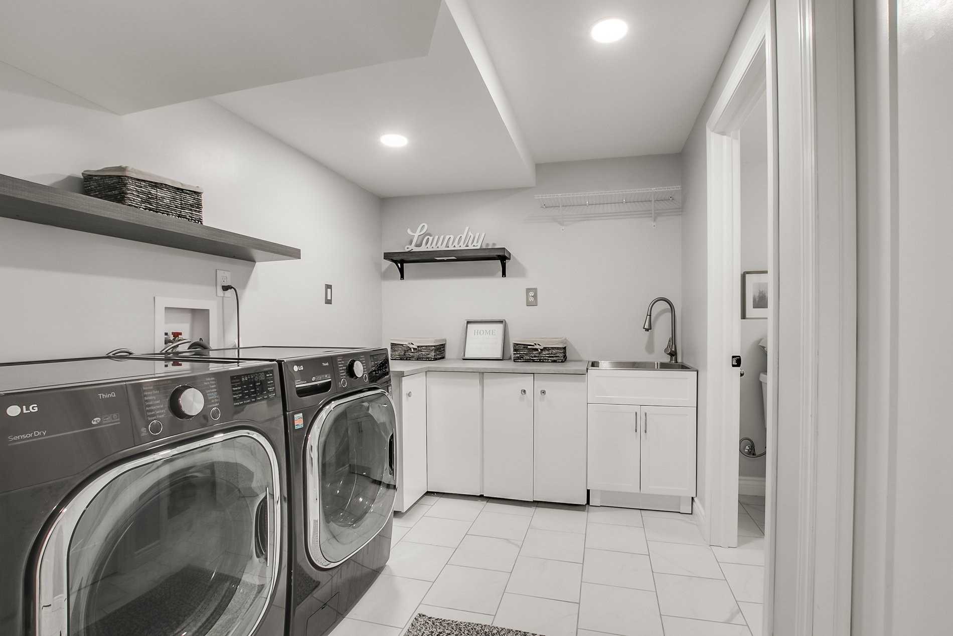 4 Aldcroft Cres