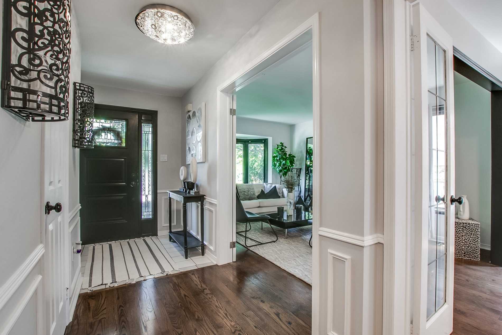 4 Aldcroft Cres