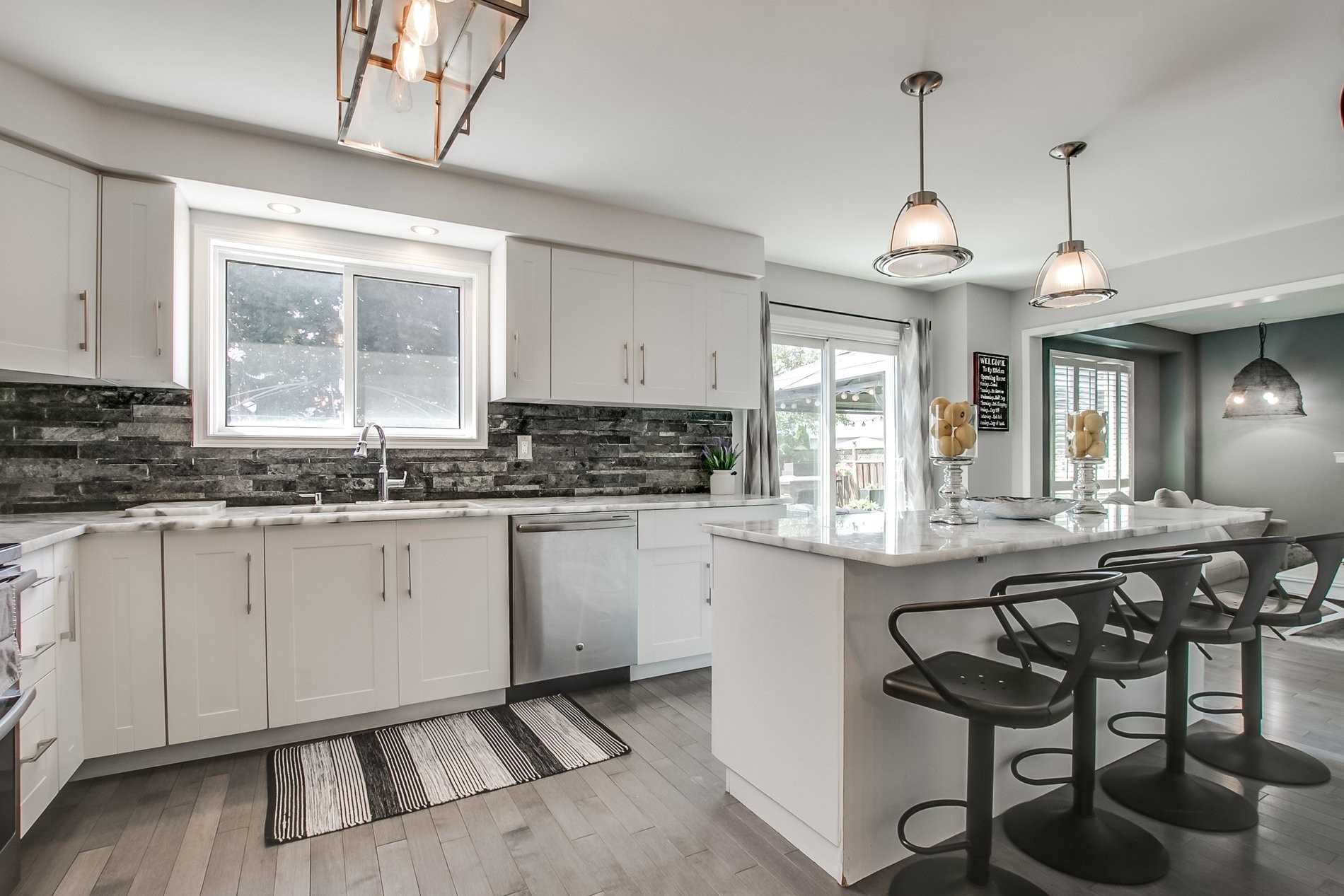 4 Aldcroft Cres