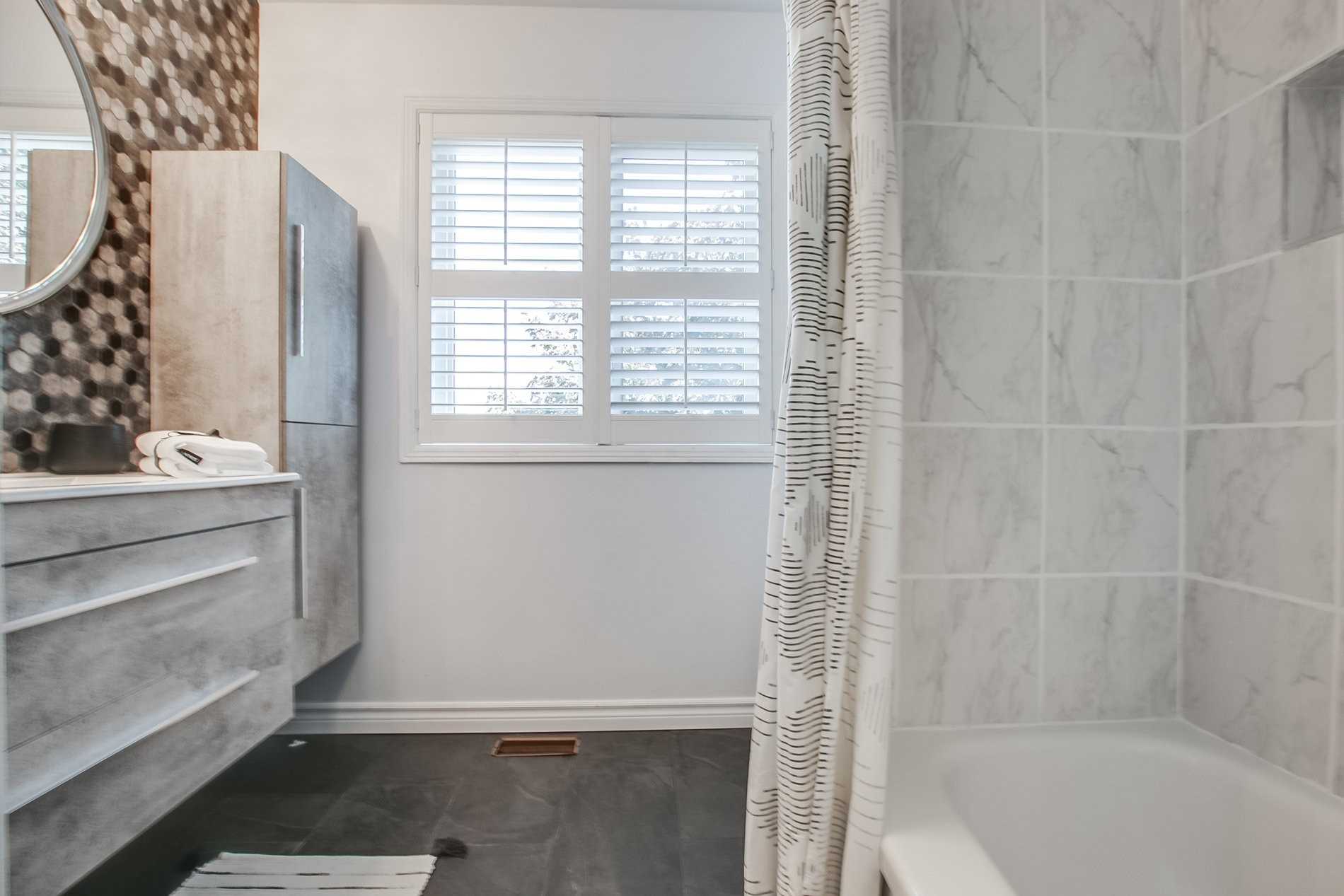 4 Aldcroft Cres