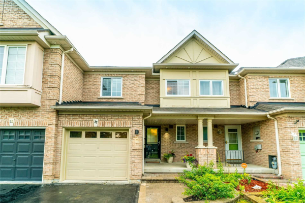 27 Tincomb Cres, Whitby