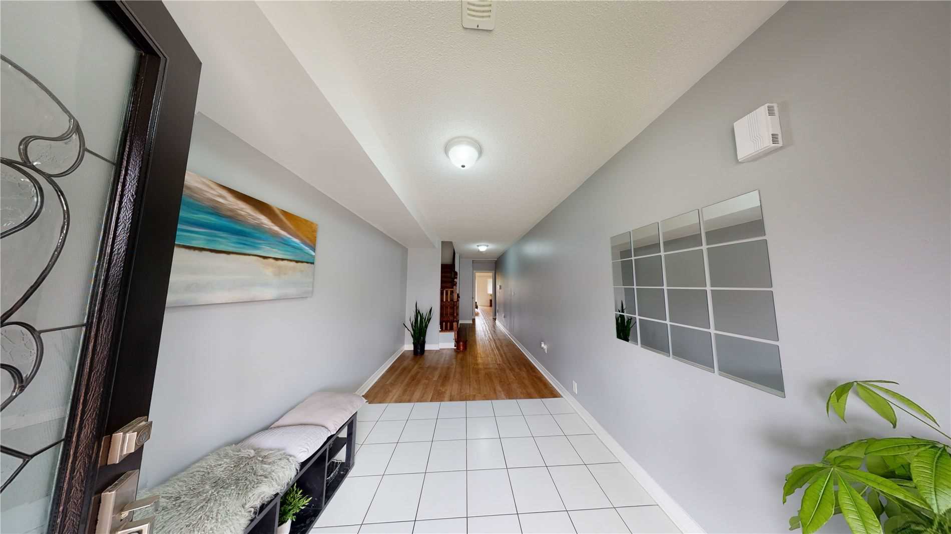 1707 Carousel Dr