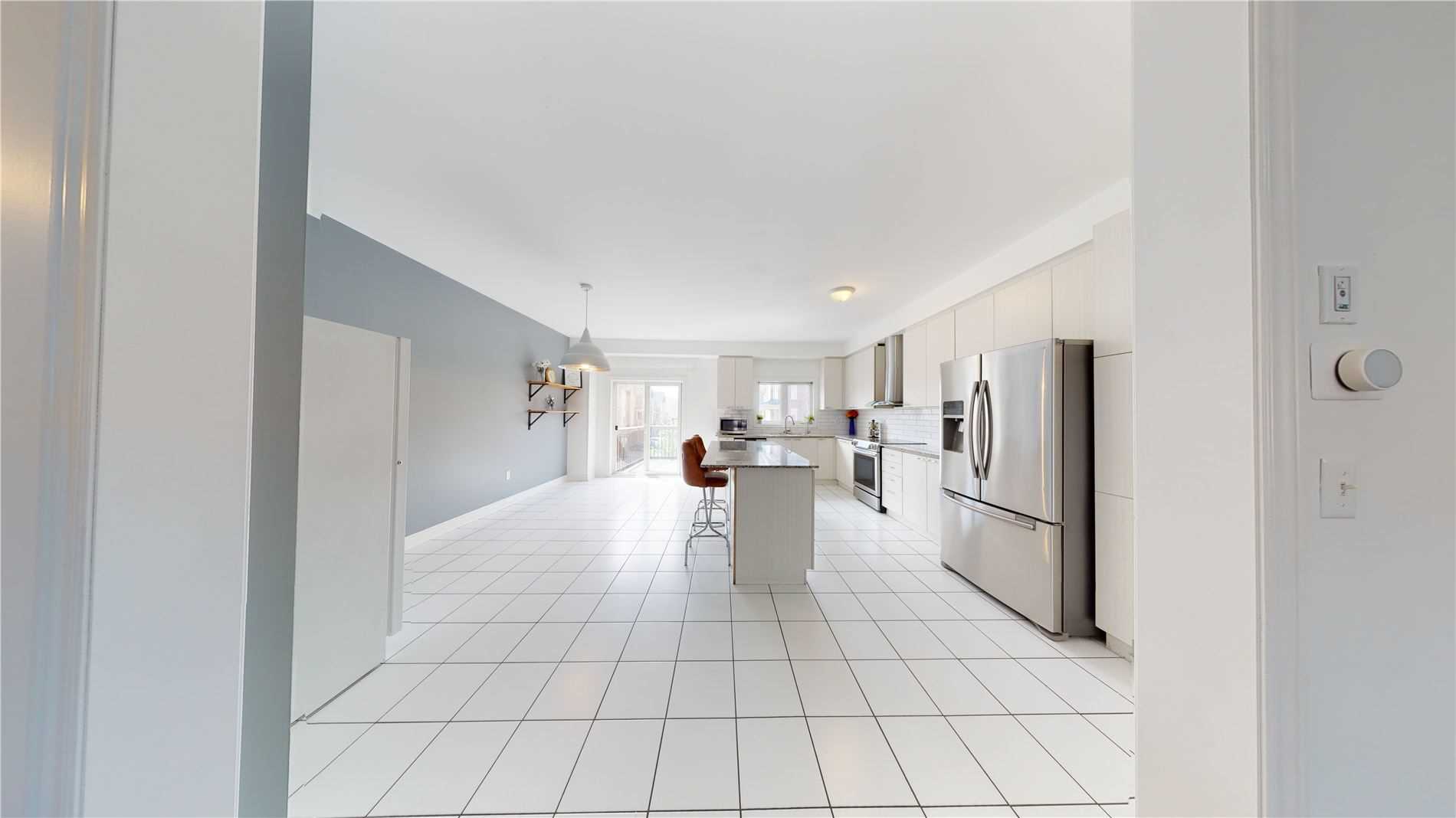 1707 Carousel Dr