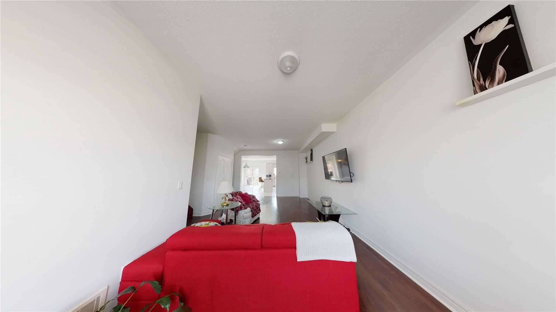 1707 Carousel Dr