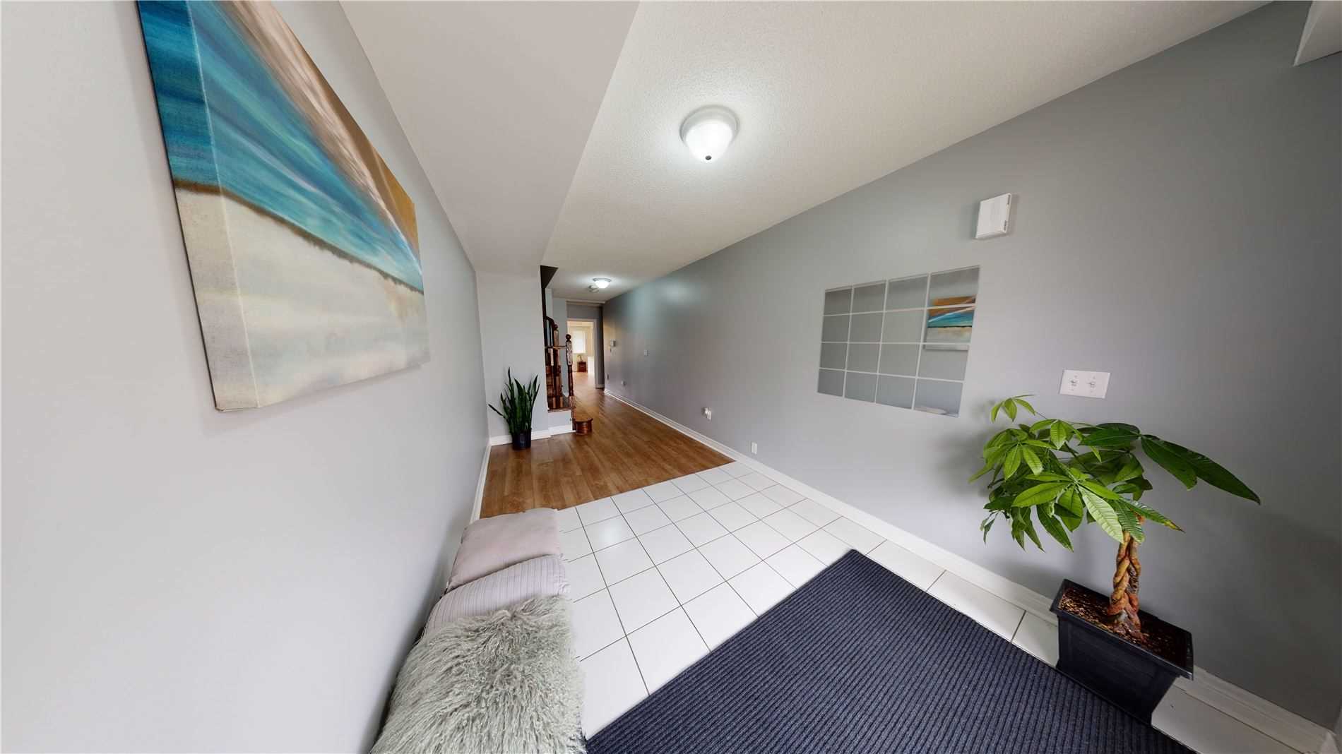 1707 Carousel Dr